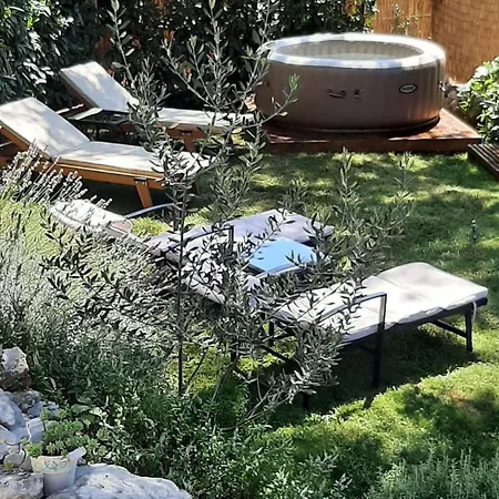 Casa vacanze Stone House Lola - Two Bedroom *