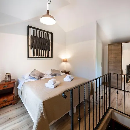 Stone House Lola - Two Bedroom Casa vacanze Grabovac (Split-Dalmatia)